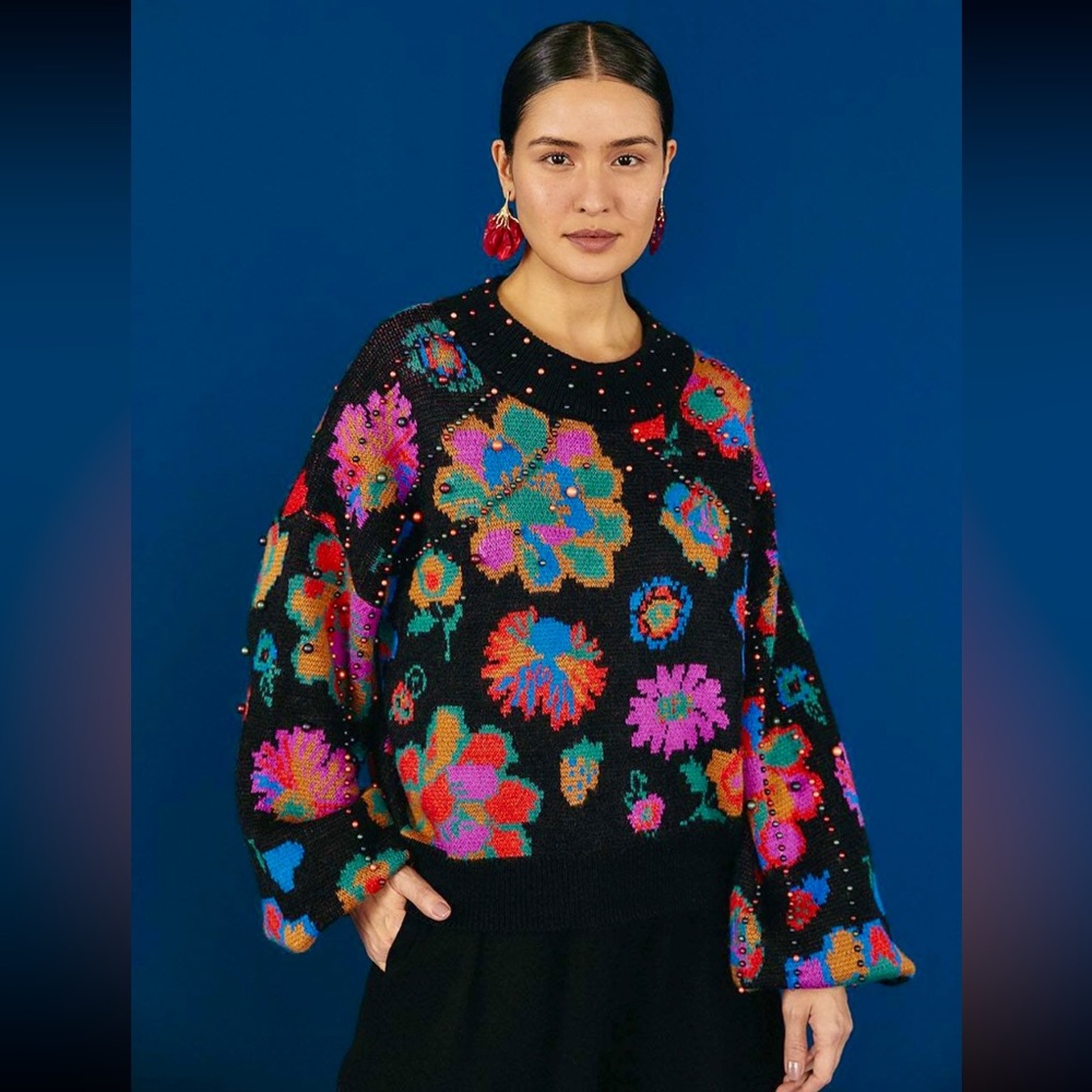 πΊπHPππΊ NWT Farm Rio Lilyβs Garden Embroidered Sweater - Picture 4 of 16